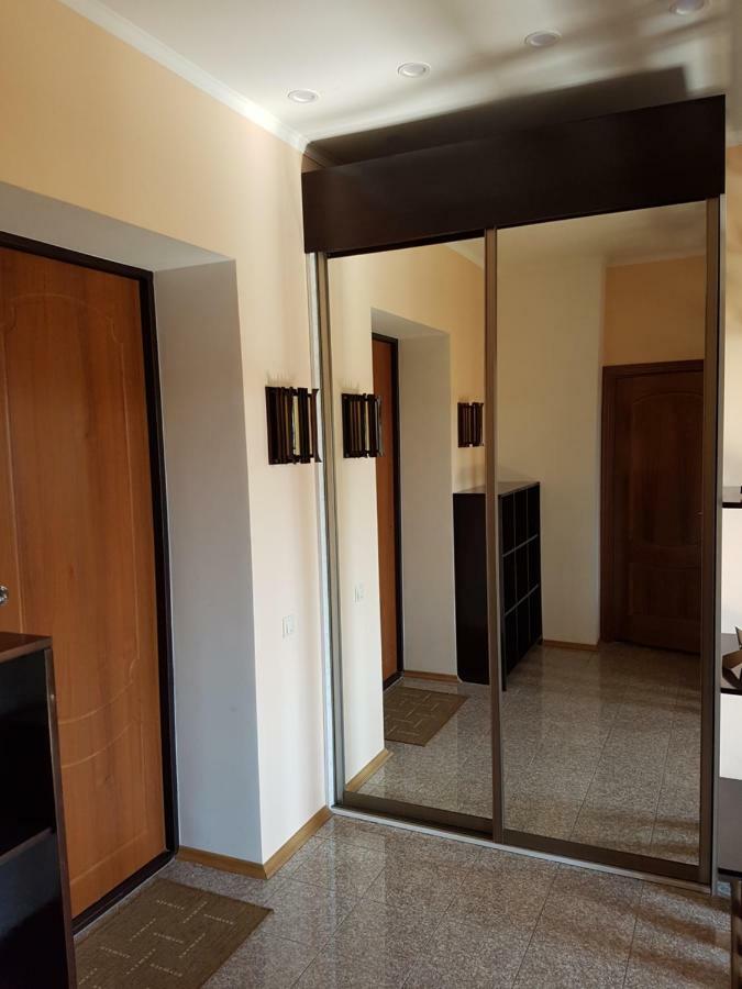 Rising Sun Apartment ミンスク エクステリア 写真
